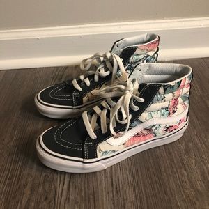 Women’s High Top Off the Wall Vans